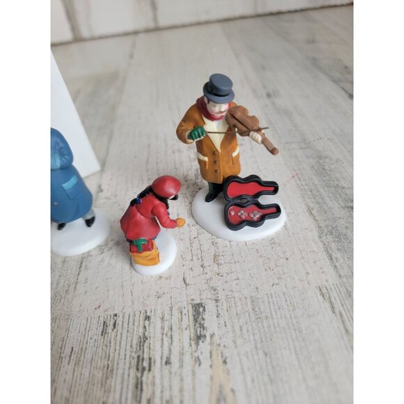 Dept 56 street musicians 55646 Heritage Village accessory xmas - Picture 3 of 7